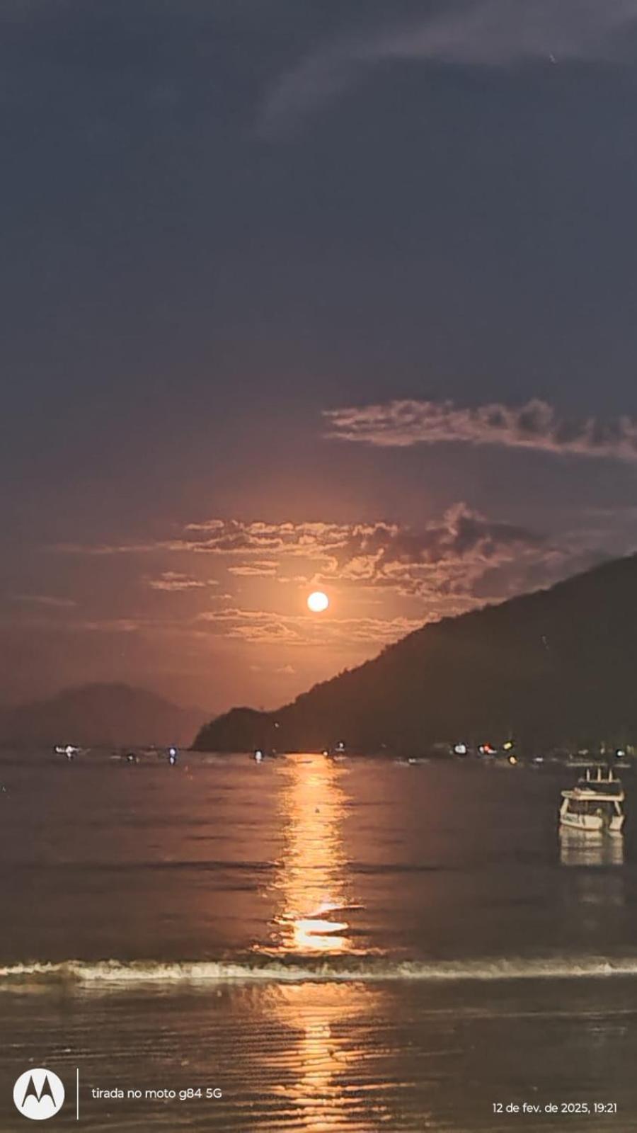 Casa 51 Hostel Ubatuba Bagian luar foto