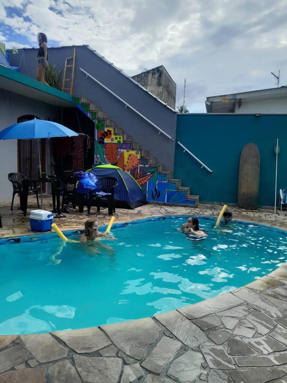 Casa 51 Hostel Ubatuba Bagian luar foto